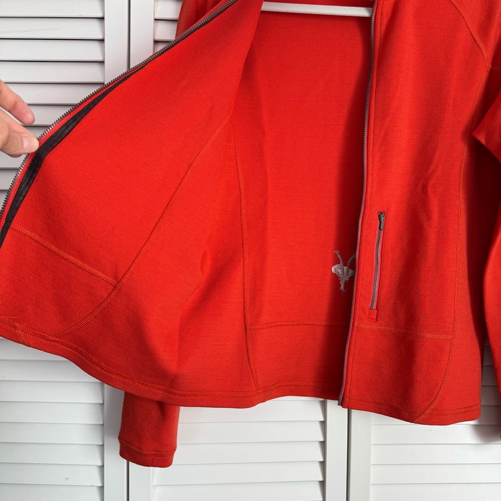 ibex Red Full-Zip Women's Jacket - Picture 6 of 11